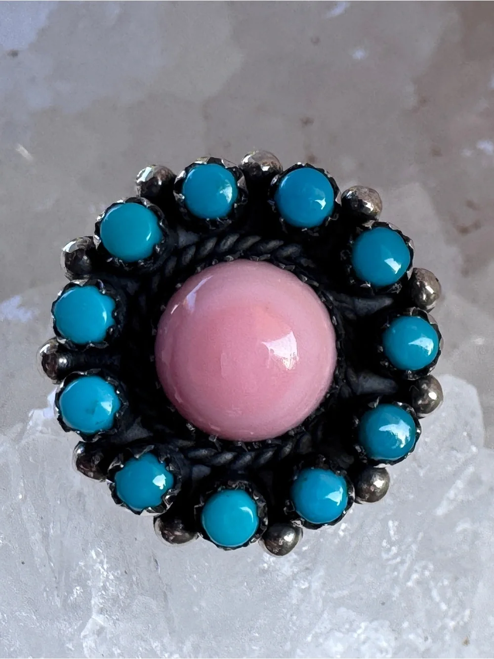Pink Queen Conch Center with Turquoise Halo Statement Ring - Size 8.25 - Picture 4 of 9
